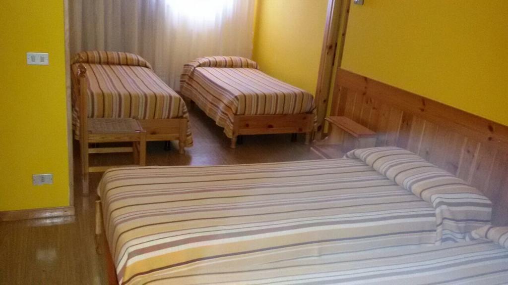 Albergo Trieste Tambre dʼAlpago Zimmer foto