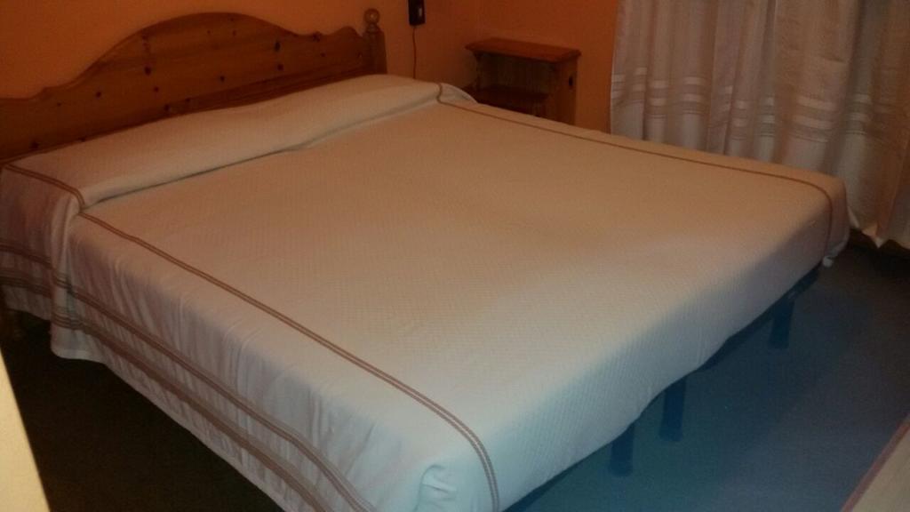 Albergo Trieste Tambre dʼAlpago Zimmer foto