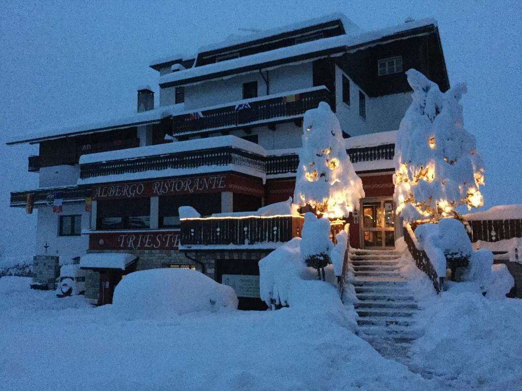 Albergo Trieste Tambre dʼAlpago Exterior foto